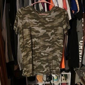 Size small camo pink shirt